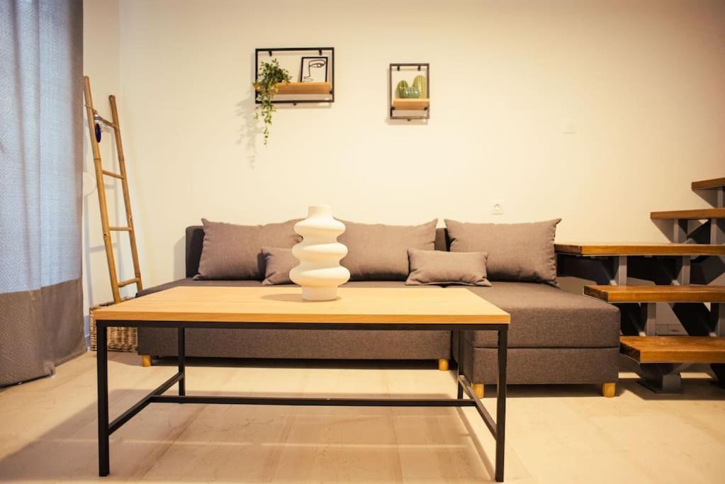 Central Maisonette Volos Exterior photo
